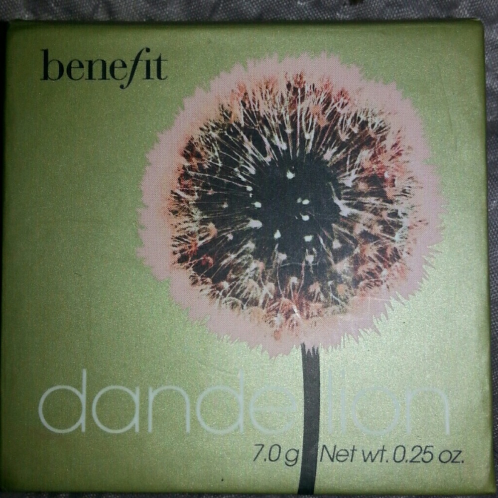 Benefit Dandelion Powder